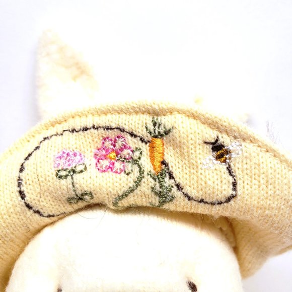 Bunnies By The Bay Hallmark Plush 2002 Baylee Bunny Rabbit Embroidery Flower Tag - Picture 8 of 12